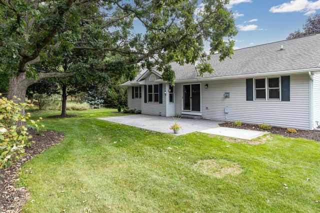 339 WINDINGBROOK DRIVE, Oshkosh, WI 54904
