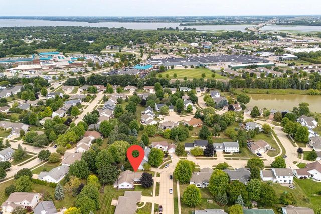 339 WINDINGBROOK DRIVE, Oshkosh, WI 54904