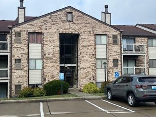 12 Woodland Hills Drive, 6, Southgate, KY 41071