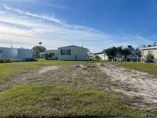 564 LONGWOOD DRIVE, Venice, FL 34285