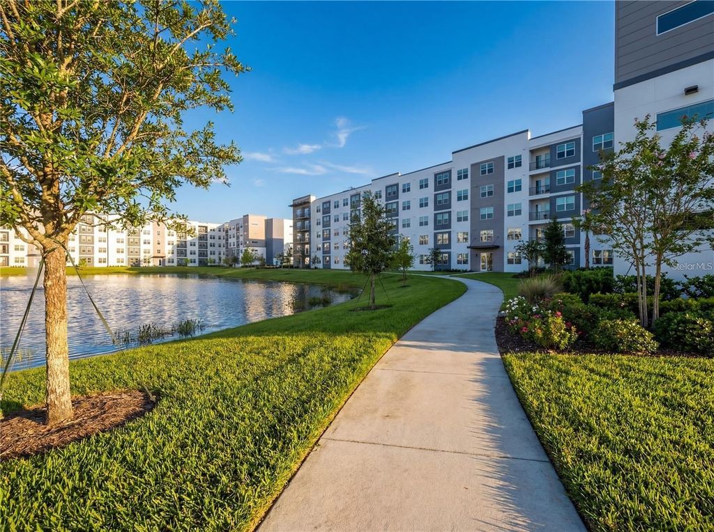 Image 2 of property listing at 5579 MILLENIA BOULEVARD 515, Orlando, FL 32839
