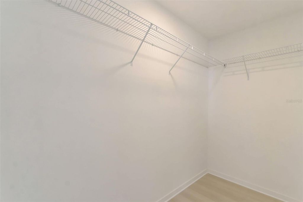 Image 21 of property listing at 5579 MILLENIA BOULEVARD 515, Orlando, FL 32839