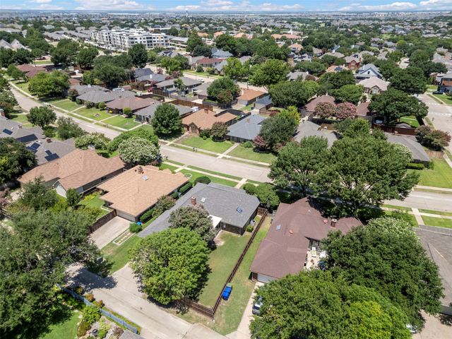 1924 Vera Cruz Drive, Carrollton, TX 75010