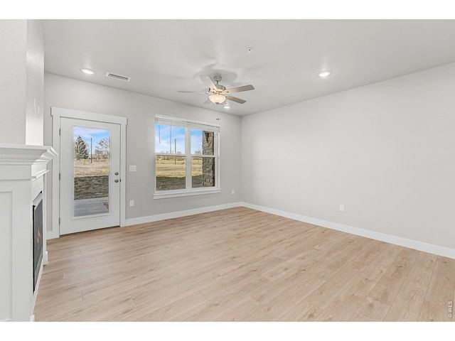 265 High Point Dr 103, Longmont, CO 80504