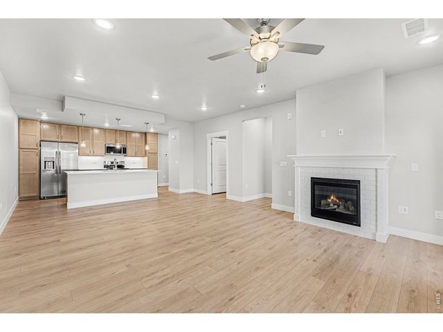 265 High Point Dr 103, Longmont, CO 80504