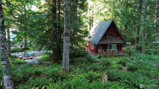 38423 570th Street Ct E, Ashford, WA 98304