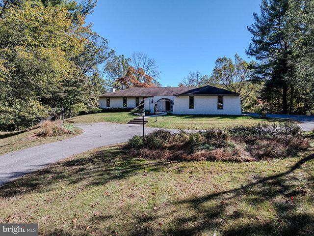 6 SOUTHVIEW PATH, Chadds Ford, PA 19317