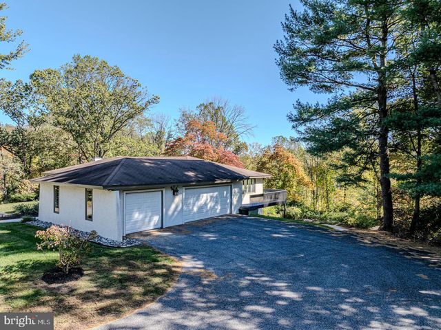 6 SOUTHVIEW PATH, Chadds Ford, PA 19317