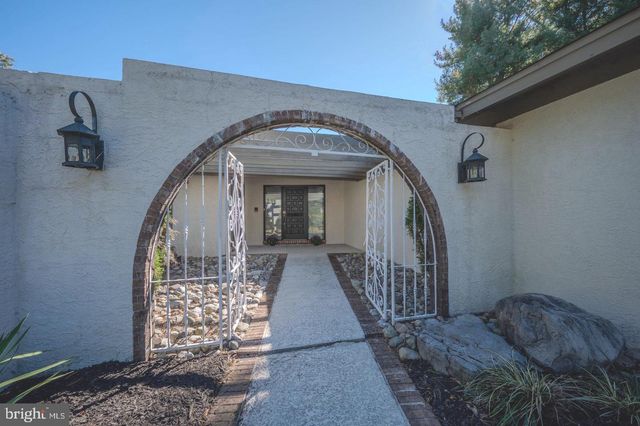 6 SOUTHVIEW PATH, Chadds Ford, PA 19317