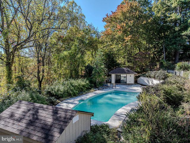 6 SOUTHVIEW PATH, Chadds Ford, PA 19317