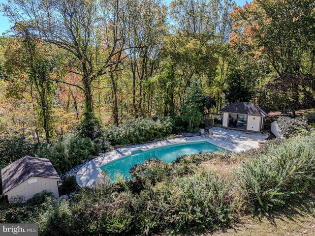 6 SOUTHVIEW PATH, Chadds Ford, PA 19317