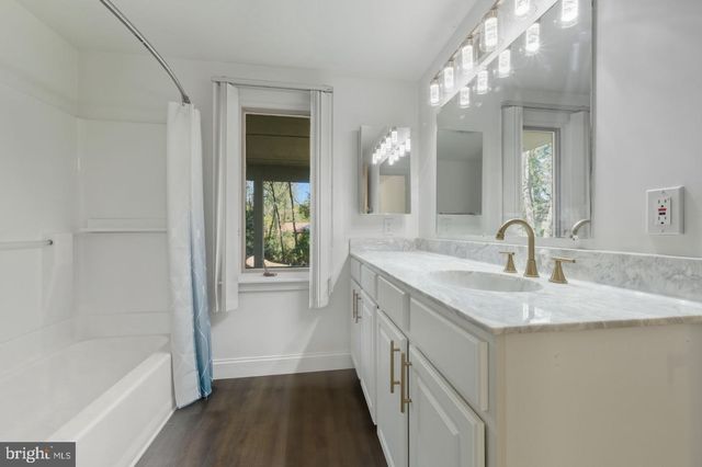 6 SOUTHVIEW PATH, Chadds Ford, PA 19317