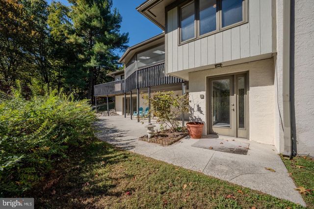 6 SOUTHVIEW PATH, Chadds Ford, PA 19317