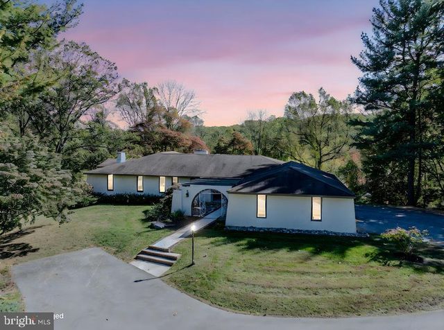 6 SOUTHVIEW PATH, Chadds Ford, PA 19317