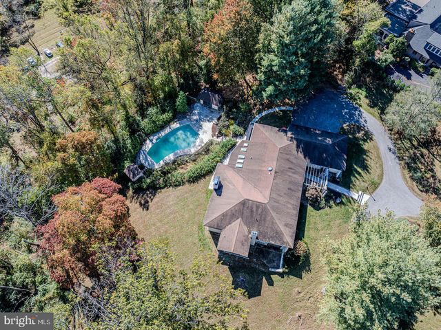 6 SOUTHVIEW PATH, Chadds Ford, PA 19317
