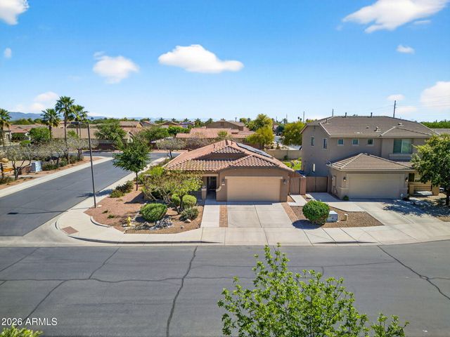 40825 N HEMLOCK Street, San Tan Valley, AZ 85140