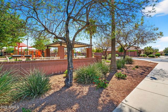 40825 N HEMLOCK Street, San Tan Valley, AZ 85140
