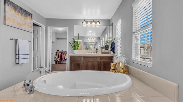 37434 Bradford Drive, Indio, CA 92201