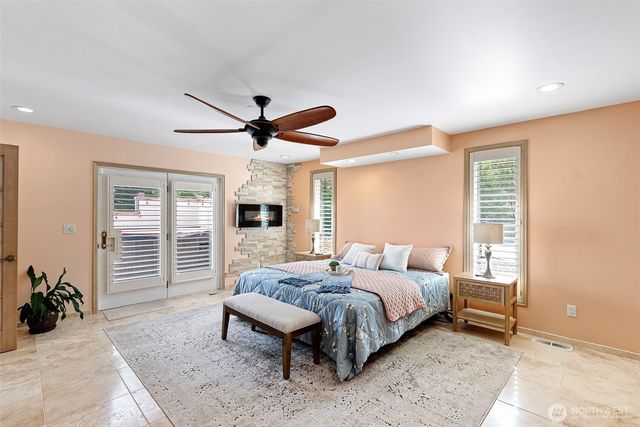 5149 NW Viewpoint Lane, Bremerton, WA 98312