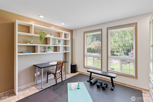 5149 NW Viewpoint Lane, Bremerton, WA 98312