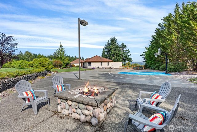5149 NW Viewpoint Lane, Bremerton, WA 98312