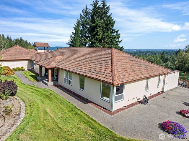 5149 NW Viewpoint Lane, Bremerton, WA 98312