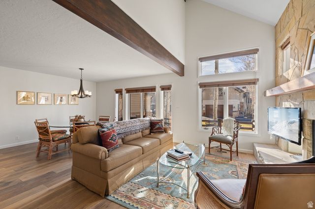 2471 DEER LAKE DR, Park City, UT 84060