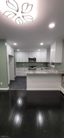 4 Arlington Pl, Piscataway Twp., NJ 08854