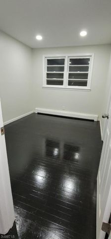 4 Arlington Pl, Piscataway Twp., NJ 08854