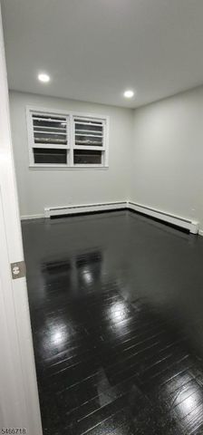 4 Arlington Pl, Piscataway Twp., NJ 08854