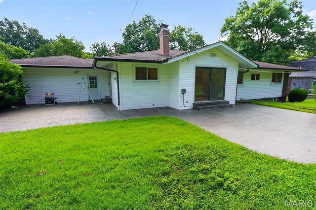1939 Pickfair Drive, St Louis, MO 63146