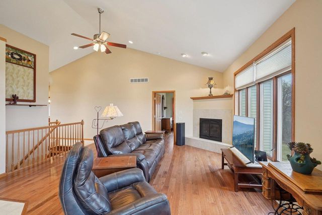 7797 Schurch Street, Barneveld, WI 53507