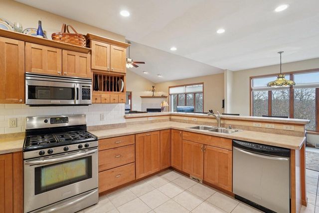 7797 Schurch Street, Barneveld, WI 53507