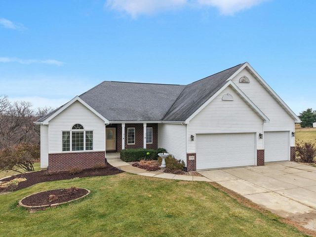 7797 Schurch Street, Barneveld, WI 53507