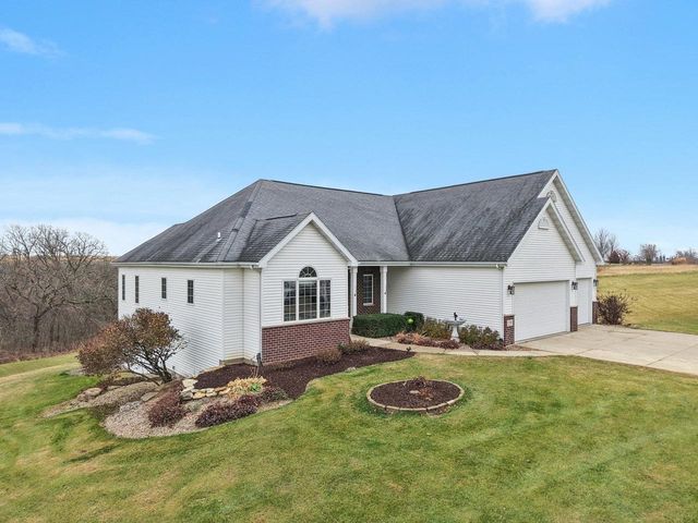 7797 Schurch Street, Barneveld, WI 53507