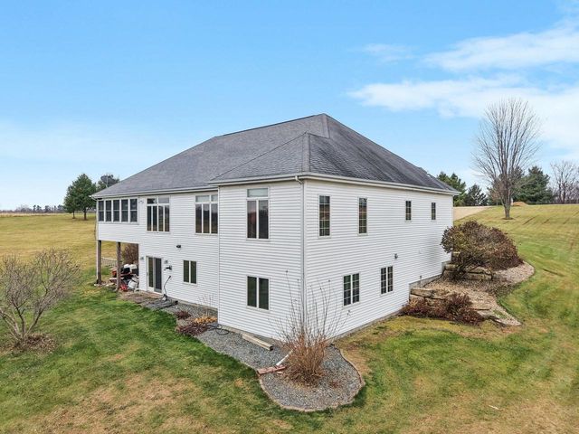 7797 Schurch Street, Barneveld, WI 53507