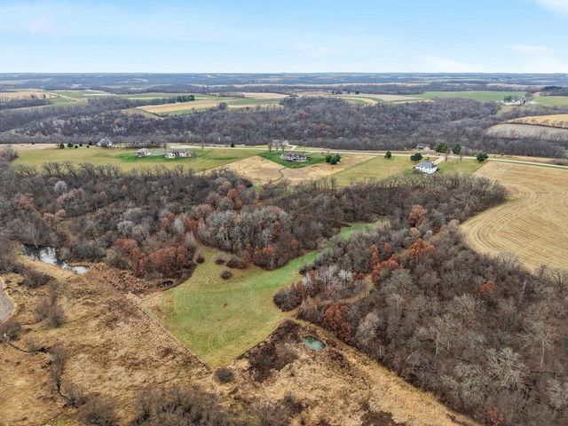 7797 Schurch Street, Barneveld, WI 53507