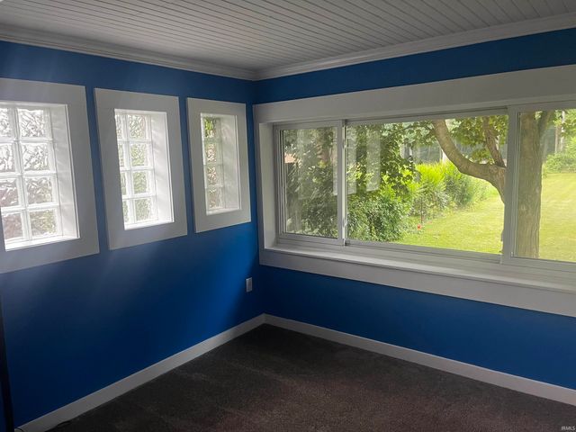 55791 Clover Road, Mishawaka, IN 46545