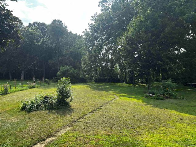 55791 Clover Road, Mishawaka, IN 46545