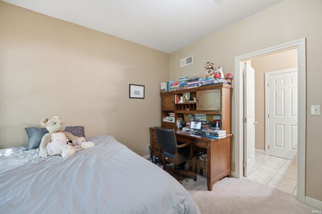 3960 N 500 W, West Lafayette, IN 47906