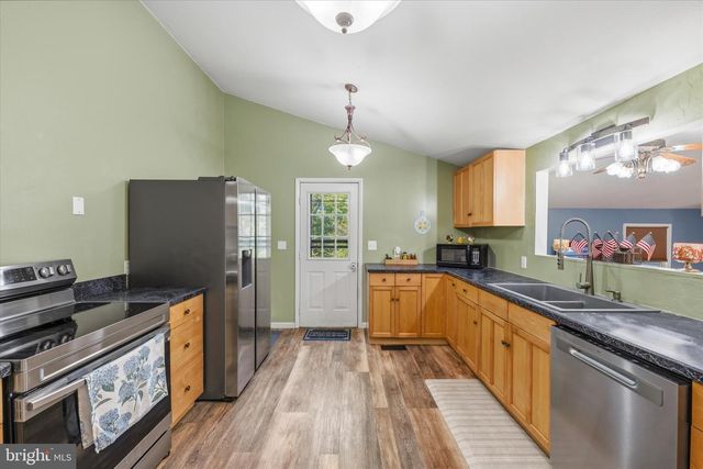 102 BENS CT, Front Royal, VA 22630
