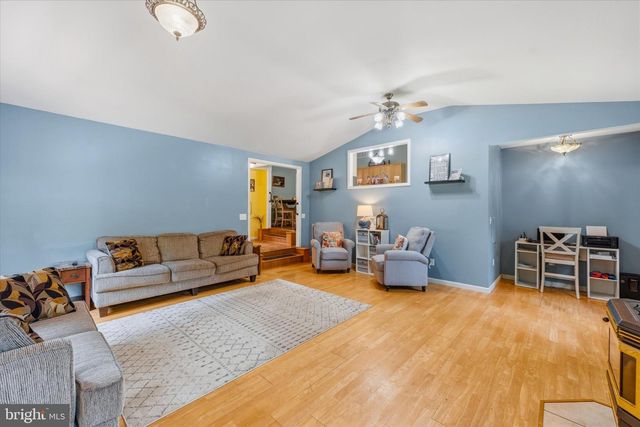 102 BENS CT, Front Royal, VA 22630
