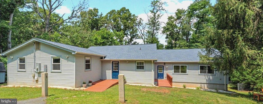 102 BENS CT, Front Royal, VA 22630