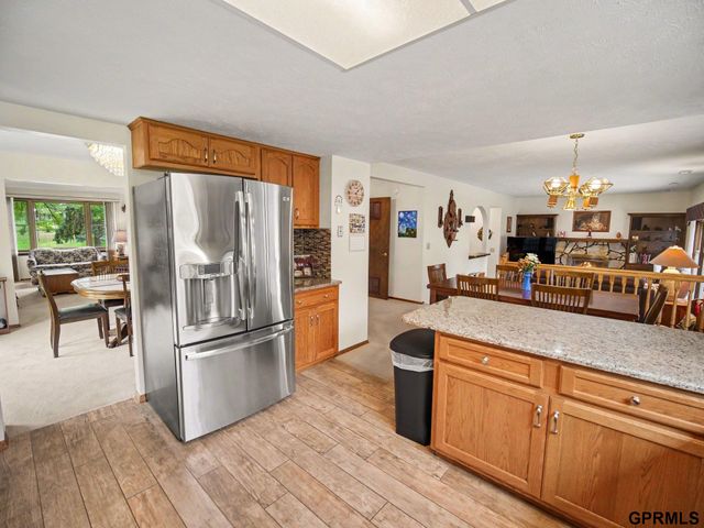 9202 Adams Street, Omaha, NE 68127