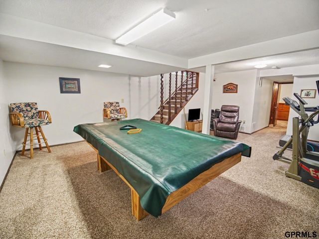 9202 Adams Street, Omaha, NE 68127