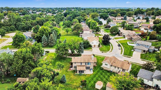 9202 Adams Street, Omaha, NE 68127