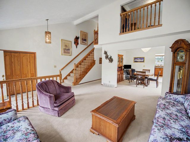9202 Adams Street, Omaha, NE 68127