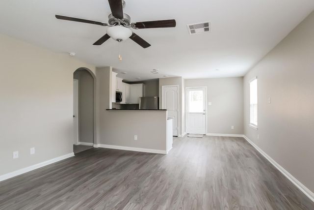 27126 Leonardo Drive, Magnolia, TX 77355