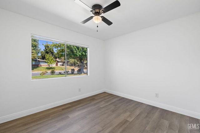 3609 Cardinal Avenue, Bakersfield, CA 93306