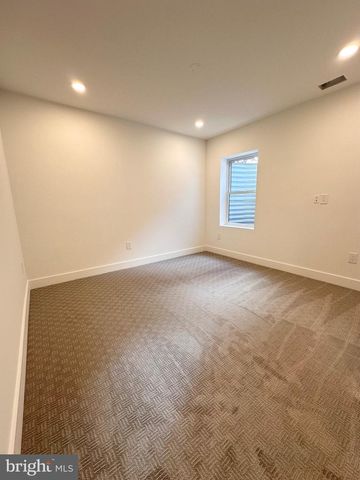 4017 WOODLAND RD, Annandale, VA 22003